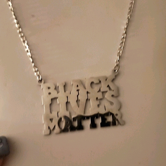 BLM BLACK LIVES MATTER LASER CUBAN CHAIN NECKLACE - Picture 3 of 7